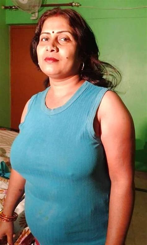 sex aunty photo|Free 51 Indian aunty nude pics of big ass, boobs, pussy